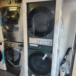 Samsung Bespoke Stackable Washer And Gas Dryer 
