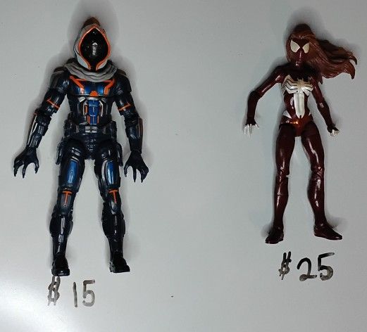 Marvel Legends "Ultimate Spider-Woman & Taskmaster"