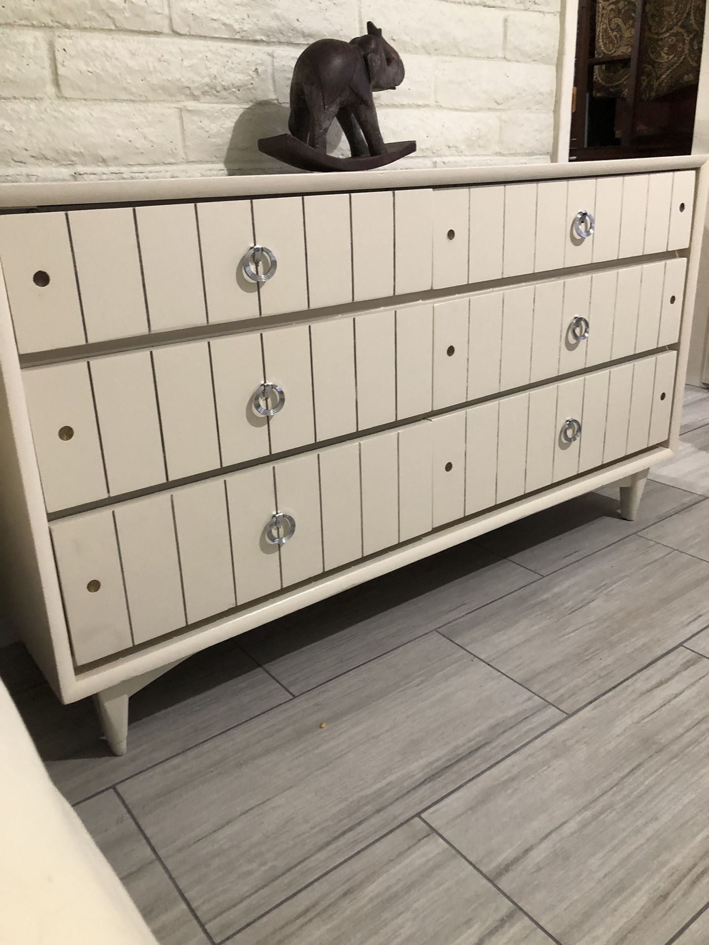 DIGGIN' UP DOWN UNDER! 60年代オーストラリア産コンピ Amazon.co.jp