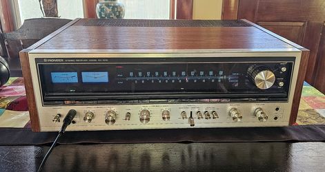 receiver pioneer SX 1010.beautiful vintage pioneer silver face era