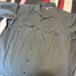 gray dickies shirt medium