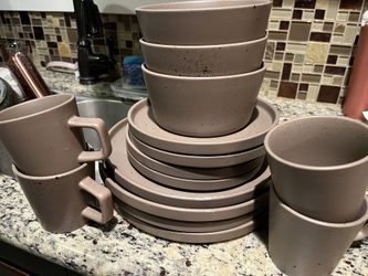 Stone Lain Coupe Dinnerware Set, Service For 4, Matte Brown