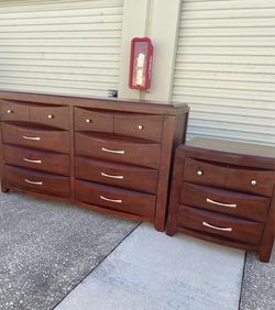 Dresser and Nightstand Furniture Set