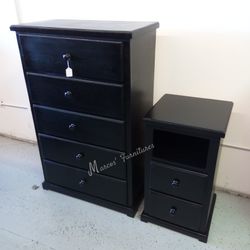 Black Bedroom Dresser Set! Solid Wood!
