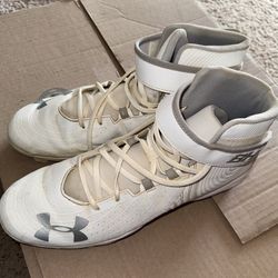 EUC Men's Under Armour Bryce Harper Hightop Cleats, size 13