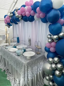 Balloon Garland And Table Set Up