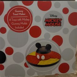 Mickey Mouse Gummi treat maker