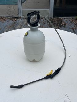 One Gallon Yard Sprayer Pump Chemicals
