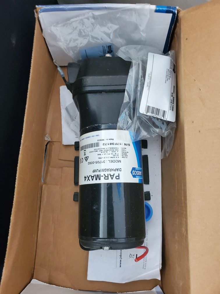 Jabsco 31705 Series Marine ParMax 4 Bilge and Shower Drain Pump, 258 GPH