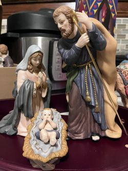 Nativity Kirkland Signature # 75177 