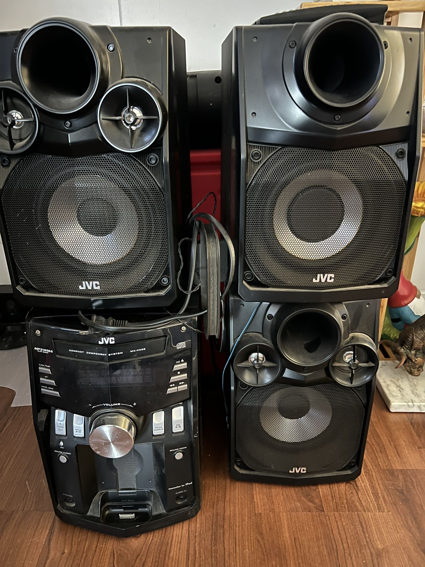 JVC Stereo With Speakers 🔊 