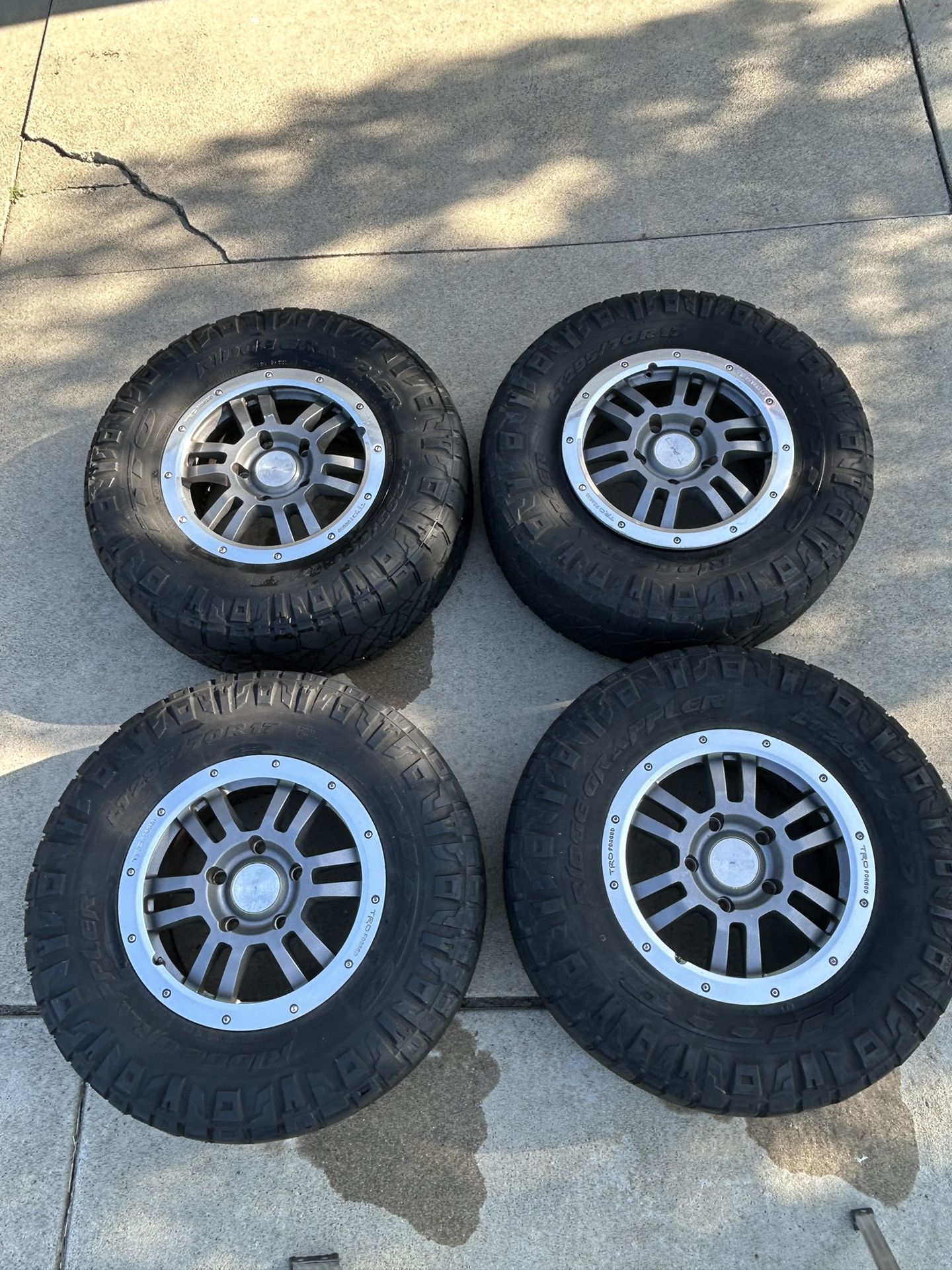 Toyota Tundra 17” Rock Warrior Wheels Part number: PTR45-34120 Genuine OEM