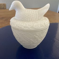 Avon glass chicken  jar
