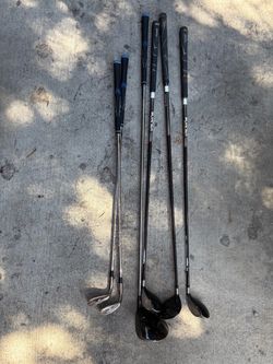 LEFTY GOLF CLUBS (crazy deal and willing to negotiate!)