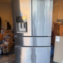  Whirlpool 24.5 Cu Ft French Door Refrigerator - Stainless Steel