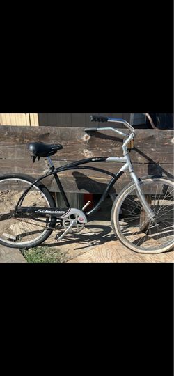 Schwinn beach cruiser