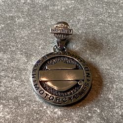 Brand New Harley Davidson Necklace Pendant 