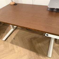 UpLift Standing Office Desk