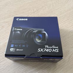 BRAND NEW Canon Sx740