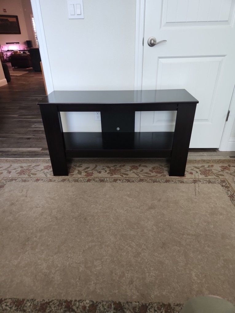 Simple Entertainment Center