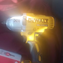 DeWalt 1/2 XR Square Ring Impact Drill 