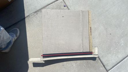 Vintage Boston 2618 Heavy-Duty Paper Cutter