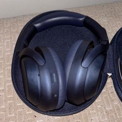 Sony, WH-1000XM4 Color Is Navy Blue, Fits All Sizes