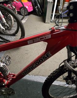 Mongoose E303 Dual Suspension 26 Inch Mountain Bike Used