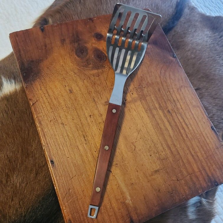 Vintage EKCO Flint Stainless Steel Angled Potato Masher 10” With Wood Handle