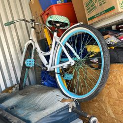 * Free ** Beach Cruiser 