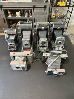 Vintage Polaroid camera lot 1