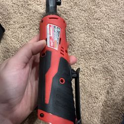 Milwaukee M12 3/8 Rachet 