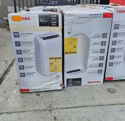 OPEN BOX NEW AC PORTABLE TOSHIBA 6000 BTU INCLUDING HOSE, REMOTE CONTROL, WINDOW KIT,120V WORKING GREAT IF SOMEBODY INTERESTED PLEASE TEXT ME ANY TIME