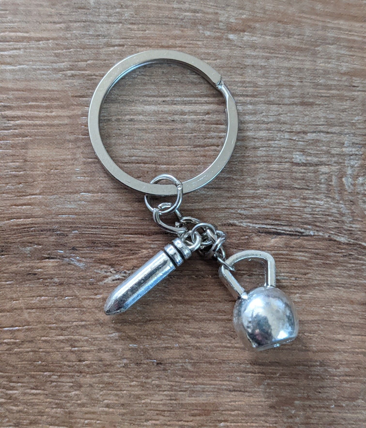 Kettle bell keychain
