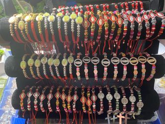 Tenemos Gran Variedad De Joyería Y Pulseras 