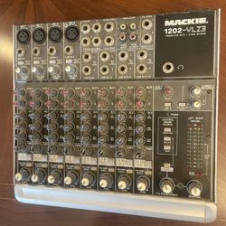 MACKIE 1202-VLZ3