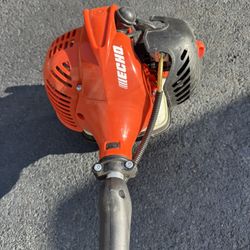 Echo GT225 Curved Shaft Trimmer Like New. Must Pickup. Price Firm