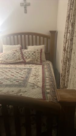 Queen size Bed & Dresser