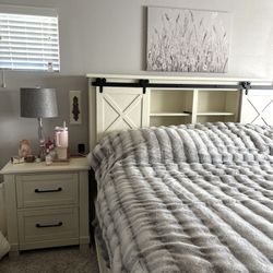 King Bedroom Set