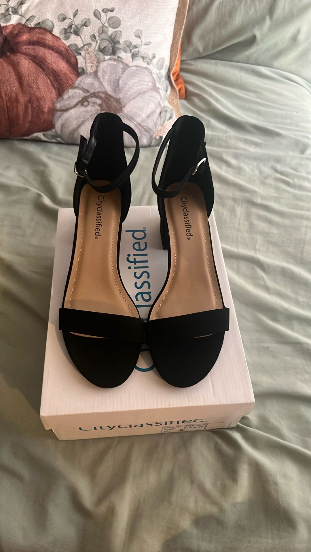Black Heels π