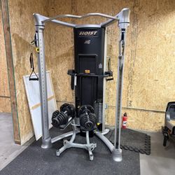 HOIST MI6 Machine Treadmill Weights Bench