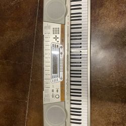 Casio WK-8000 