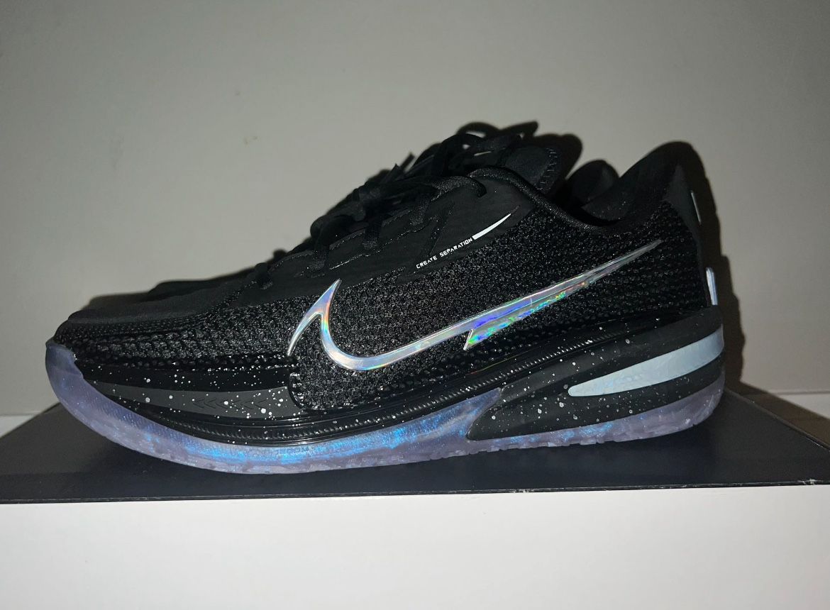 GT cut BHM Nike