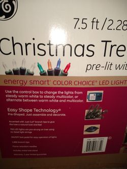 Ge brand 7.5 ft pre lit tree
