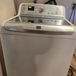 Maytag Bravos XL washer