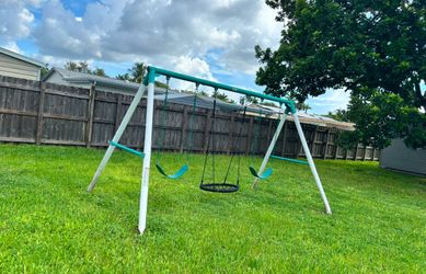 Outdoor swing Set