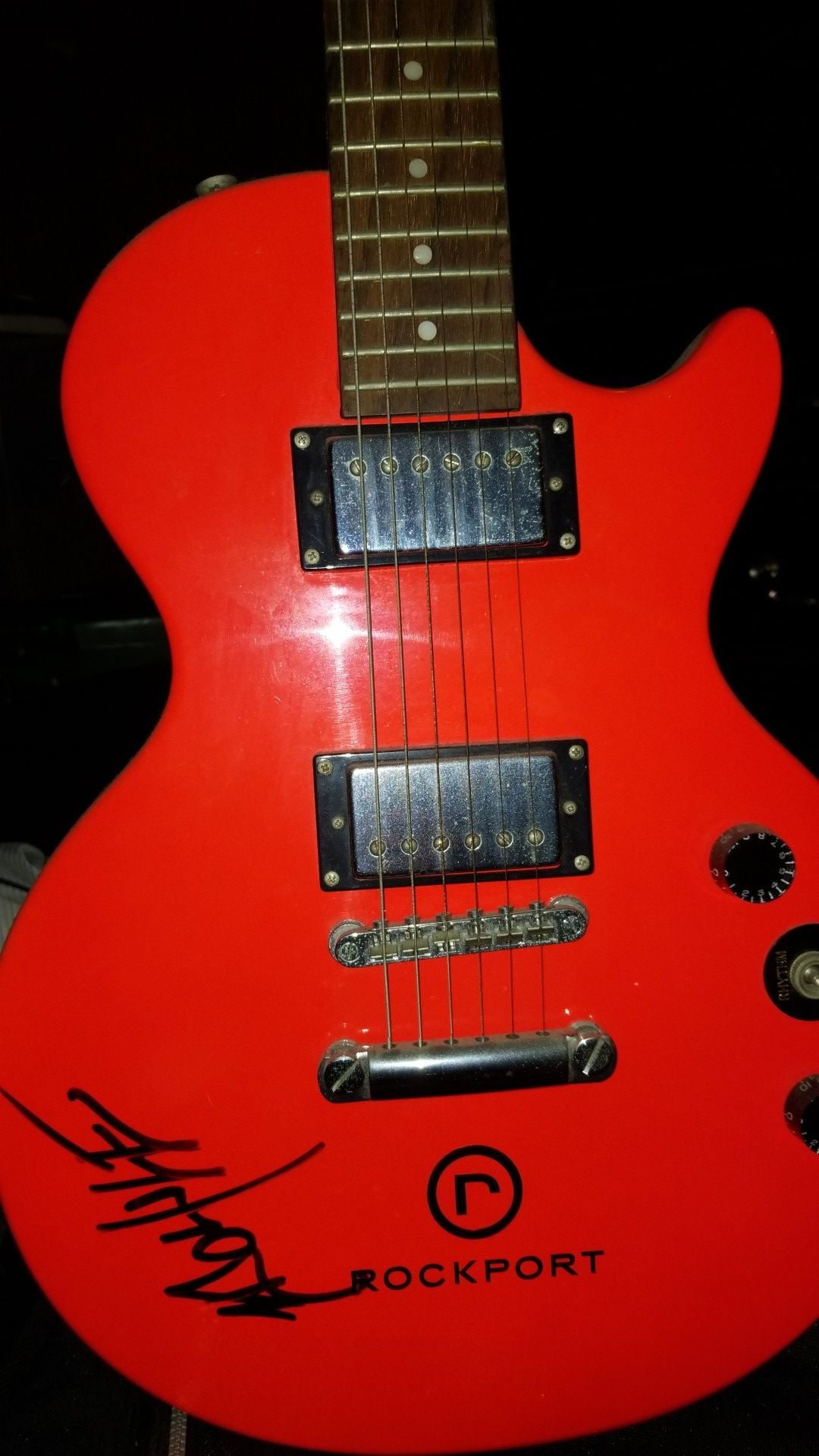 Gibson Epiphone special model signed