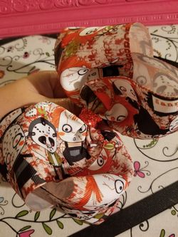 Halloween bows