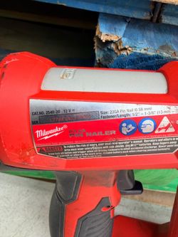 TOOL ONLY  Milwaukee M12 12-Volt 23-Gauge Lithium-Ion Cordless Pin Nailer USED $175