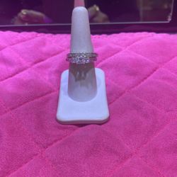 14KT WG Diamond Ring 
